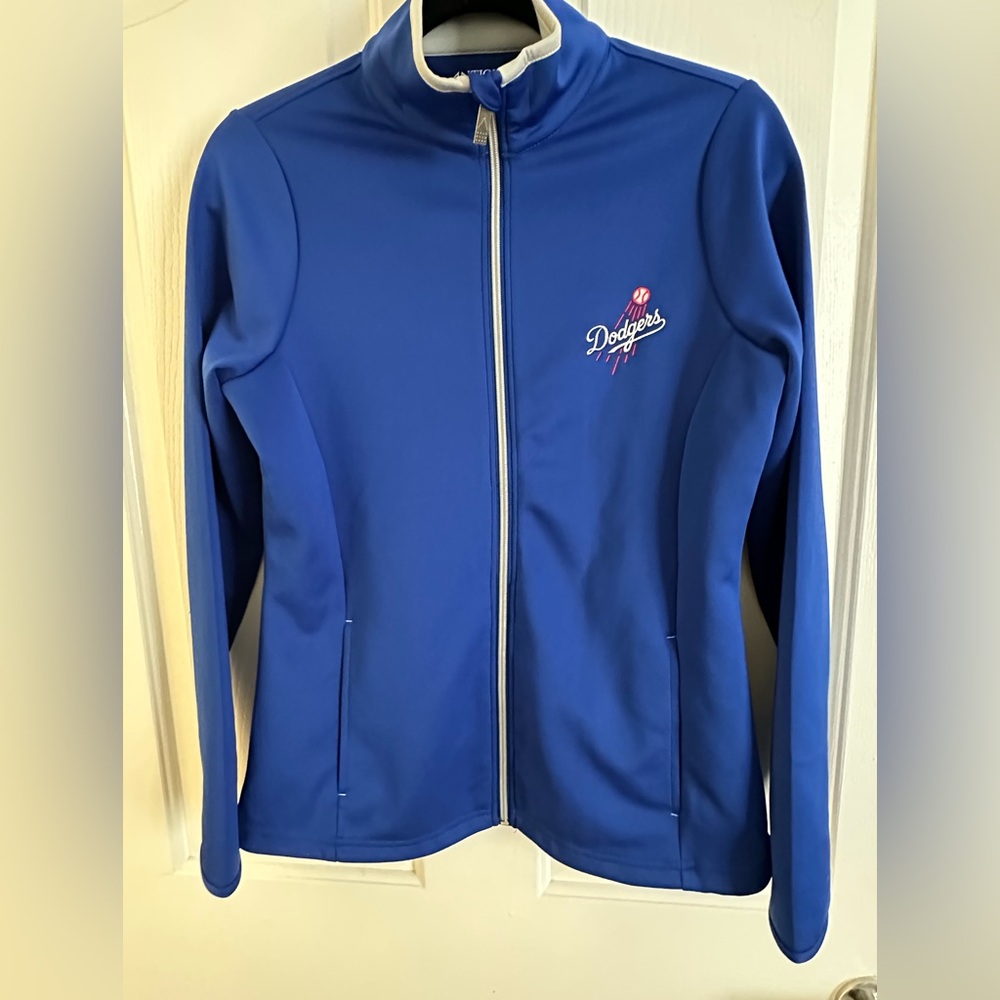 Women’s small Antigua zip up